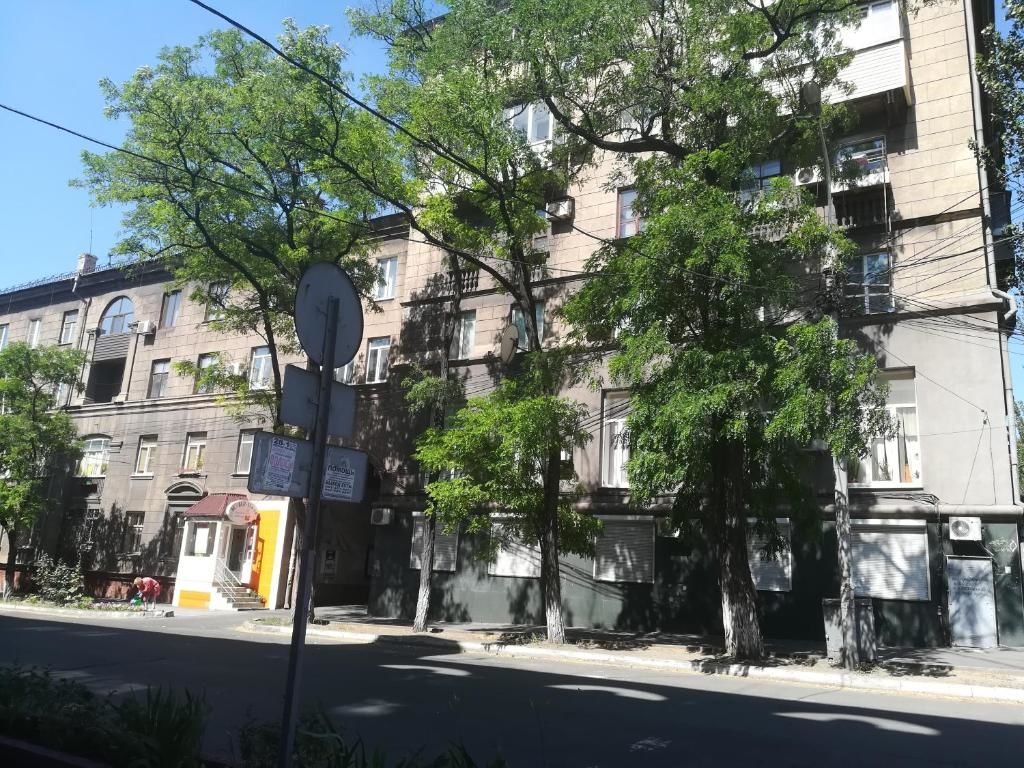 Апартаменты Двухкомнатная квартира в центре города Мариуполь-28